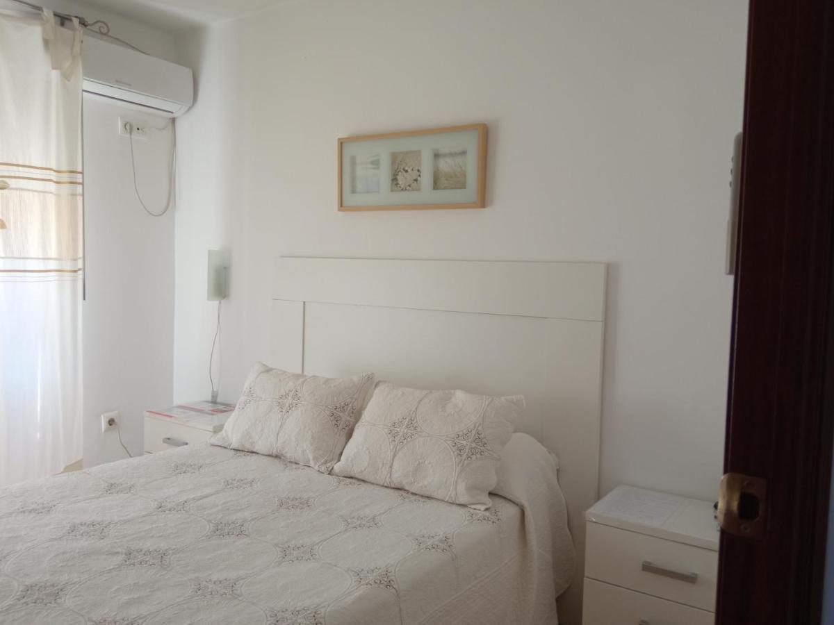 Habitaciones Individuales En Apartamento Compartido Sevilla Exterior foto