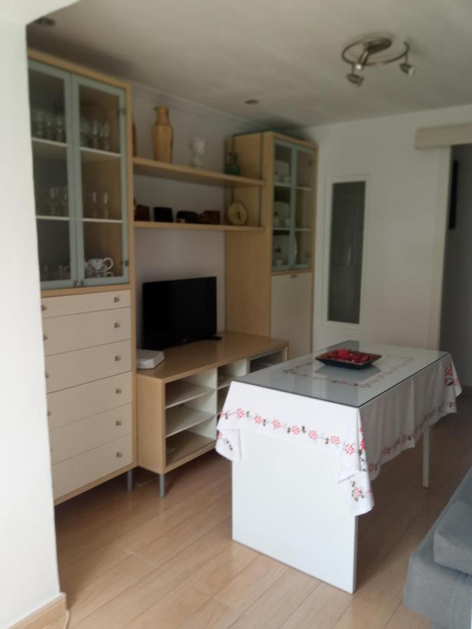 Habitaciones Individuales En Apartamento Compartido Sevilla Exterior foto